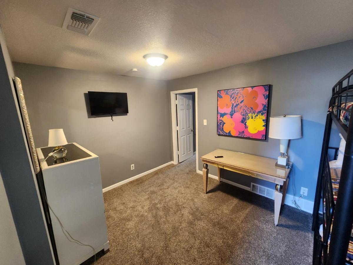 Super Large East Memphis 23 Beds Exterior foto